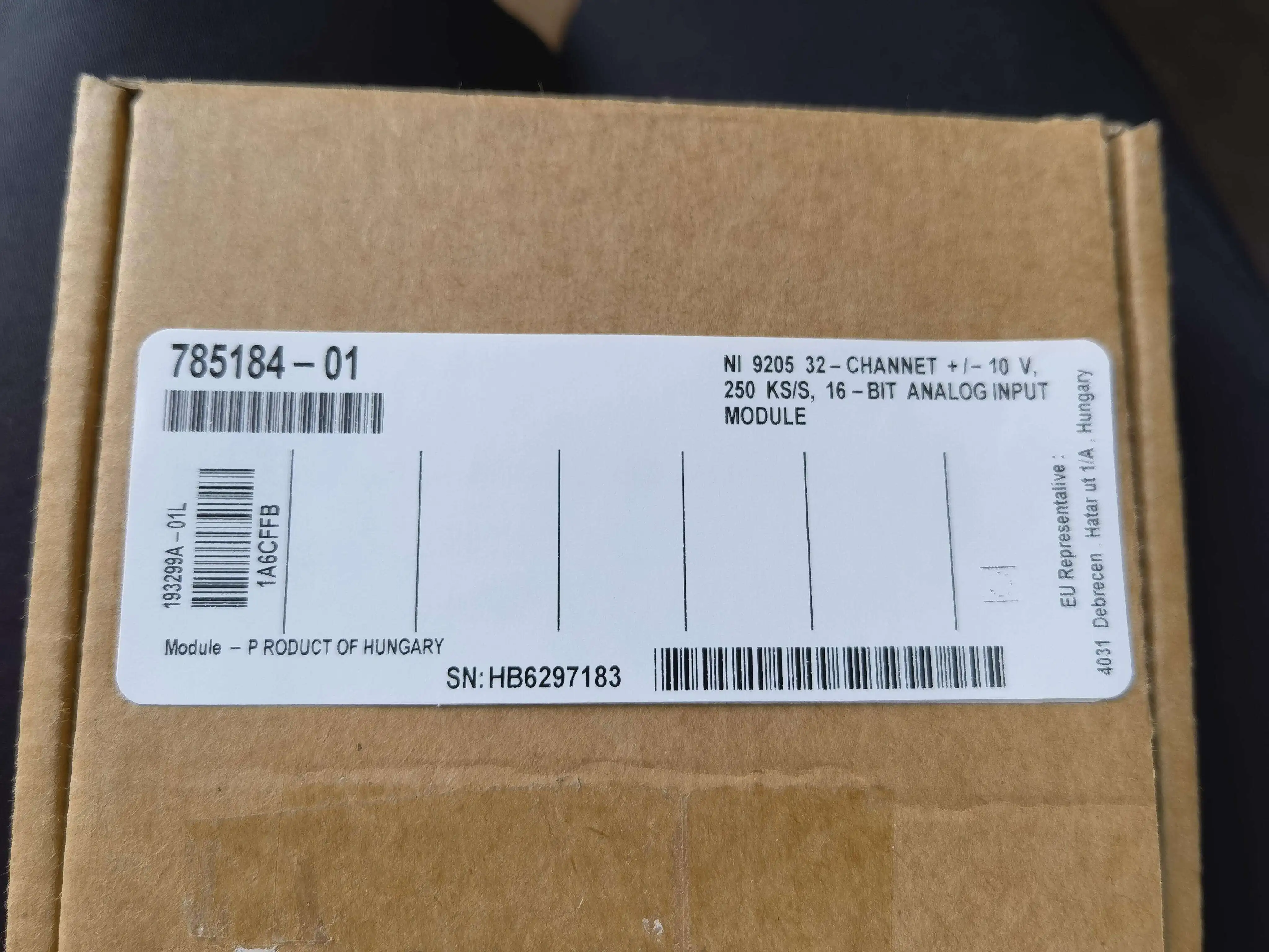 785184-01 NI-9205 16-bit analog input module