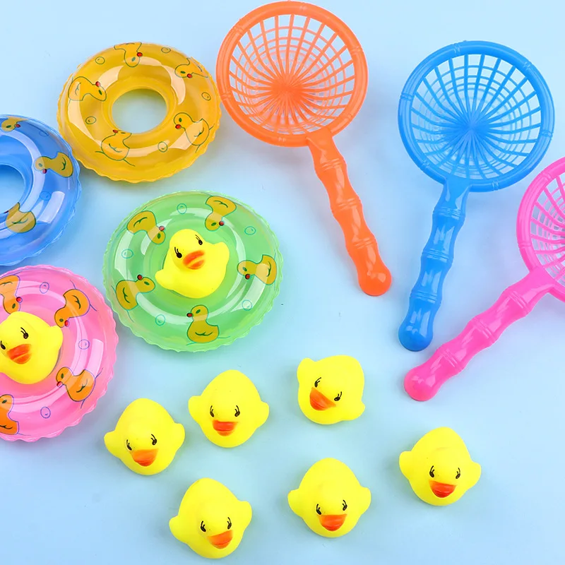 5Pcs/Set Kids Floating Bath Toys Mini Swimming Rings Rubber Yellow Ducks Fishing Net Washing Swimming Toddler Toys Water Fun