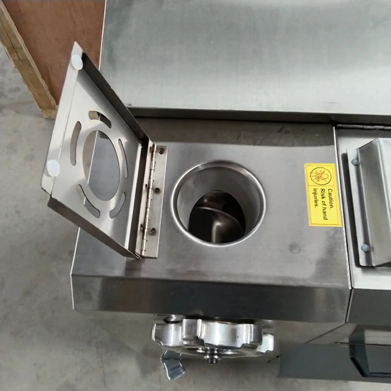 Electric Commercial Meat Grinder Stirring Machine Meat Chicken Rack Butcher Shop 2200W Strong Vertical Meat Mincer Machine 5