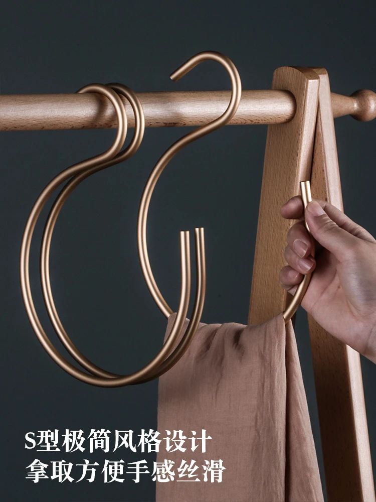 Рисунок 4 - Большой S-образный крючок из алюминиевого сплава