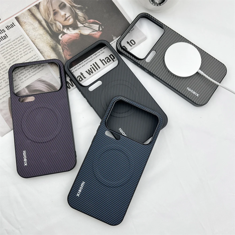 Luxury Carbon Fiber Magnetic Phone Case with Magsafe Compatibility