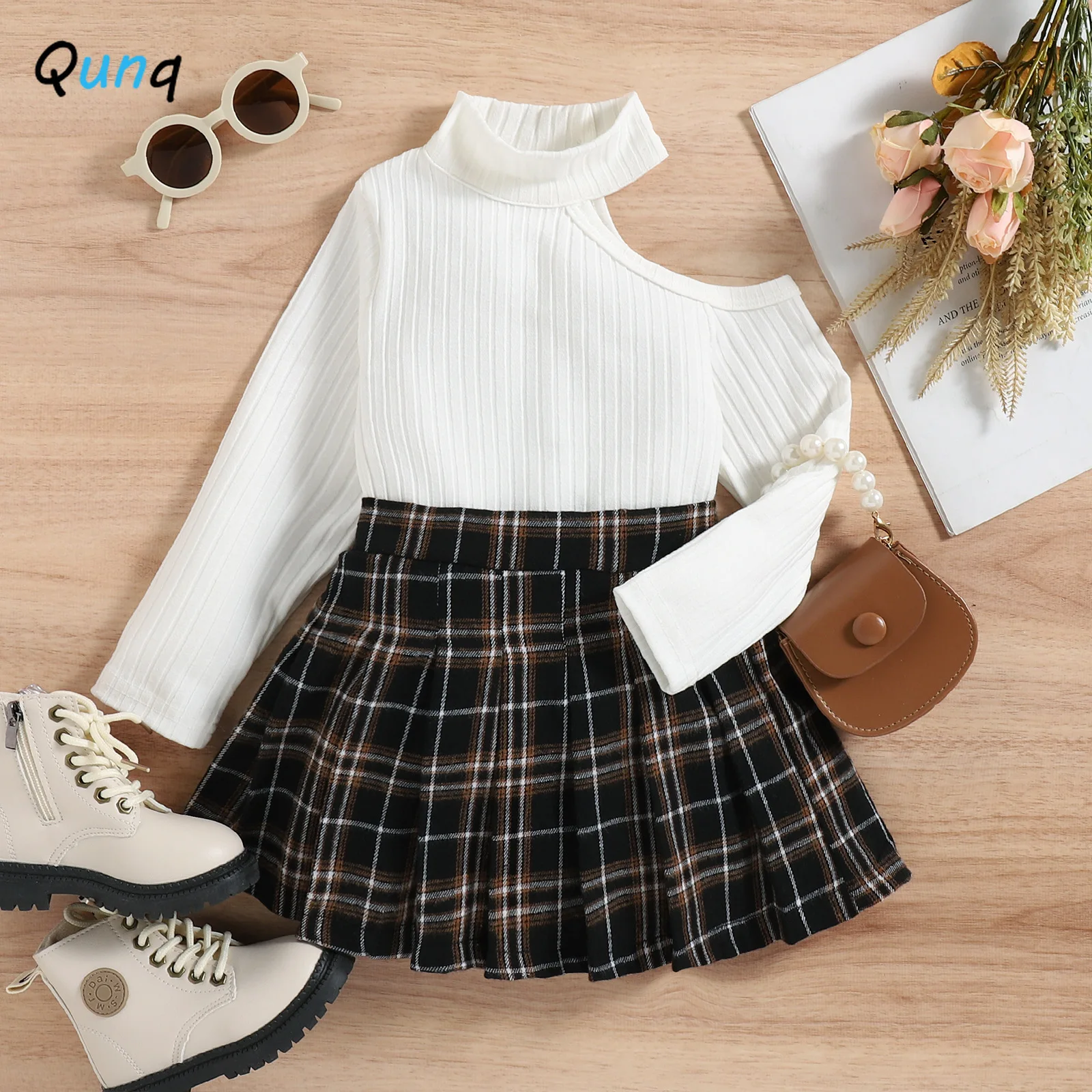

Qunq, Новинка осени 2023, Топ с длинным рукавом и круглым вырезом и наклонными плечами для девочек + клетчатая юбка, комплект из 2 предметов, повседневная детская одежда для возраста