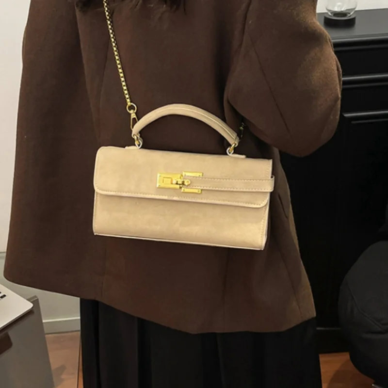 Lock Tote Bag | Luxury Large Capacity | Maison Novaire