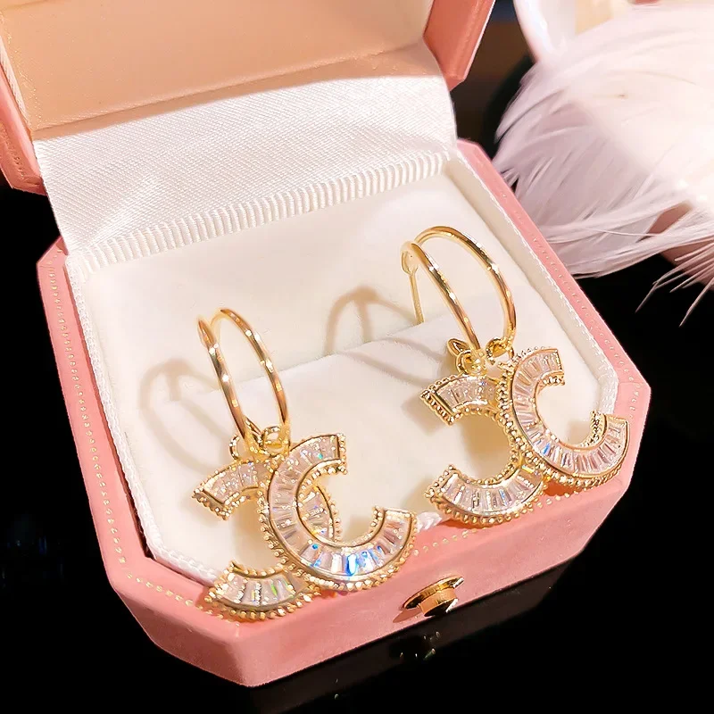 

925 Silver C-letter Dangle Earrings for Women Korean Zircon Flash 2023 Female Fashion Jewelry Shiny Drop Earing Aretes серьги