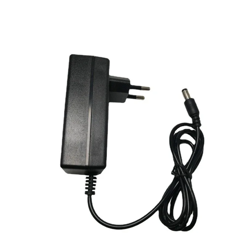 21V 2A 18650 Lithium Battery Charger 18V Li-ion Battery Polymer Smart Charger 18650 Pack DC5.5mm x 2.1mm EU/US/UK/AU charger adapter battery charger power supply adapter fast charger battery charger adapter