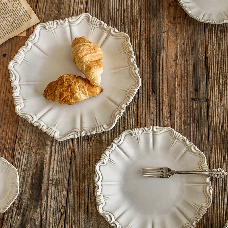 Elegant Classical Plate French Retro Ceramic Dishes Home Plate Rice Bowl Party Tableware Set White Lace Embossed Dinner