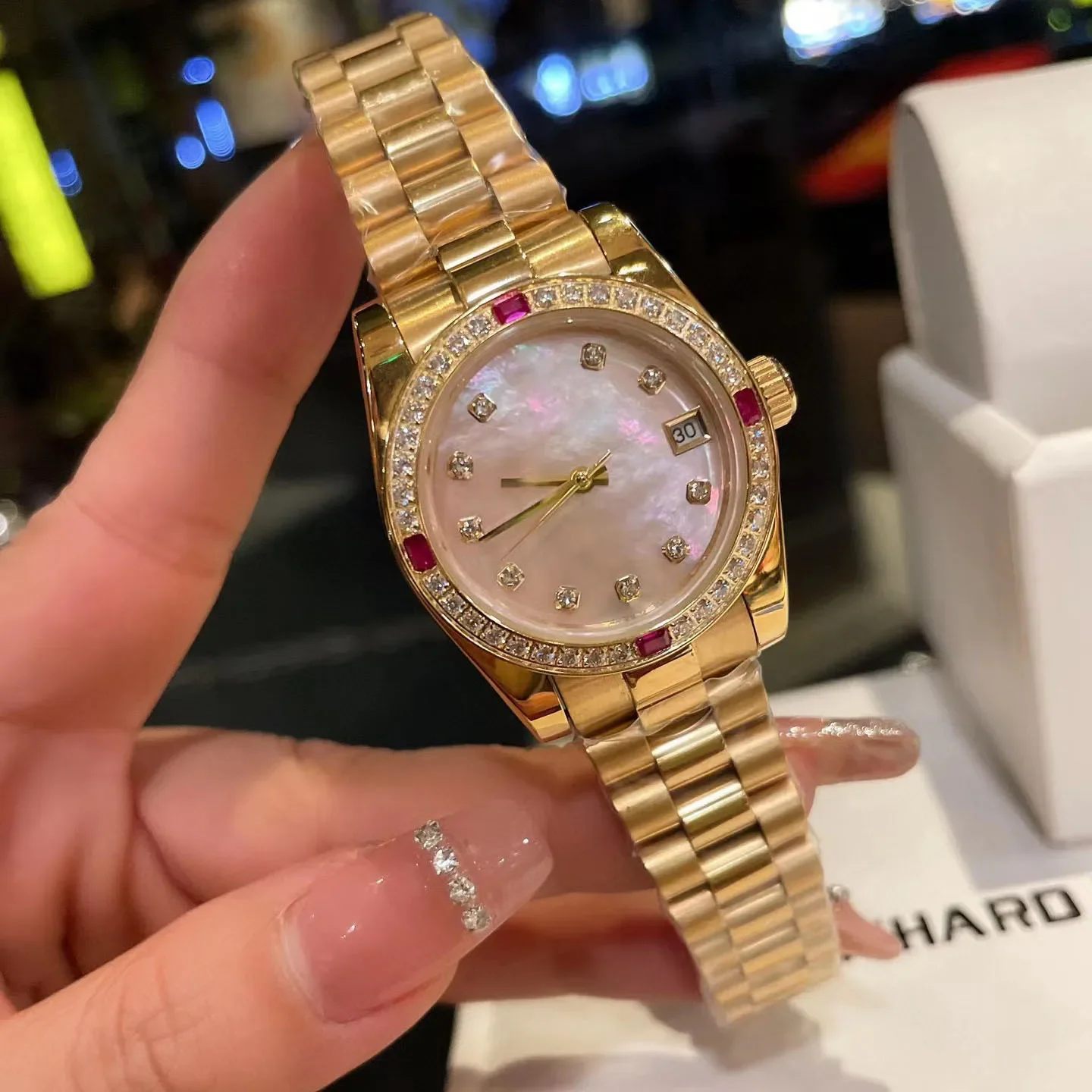 

Top High Quality Women's Watch Designer Luxury Brand Quattz Elegant Daimonds Ladies Watches Date 316teel Just Aaa Custom Gift