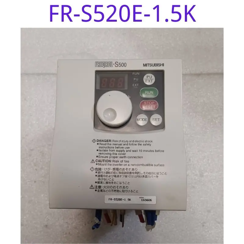 

The second-hand frequency converter FR-S520E-1.5K 1.5KW 220V function has been tested and is intact