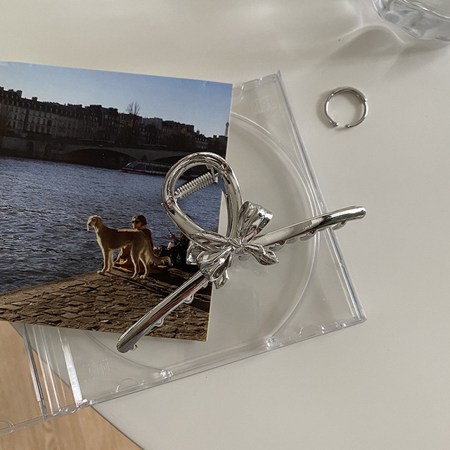 Fashion Metal Liquid Butterfly Hair Clip for Women Back Head Grab Clip Geometric Headband Trendy Hair Accessories Wholesale