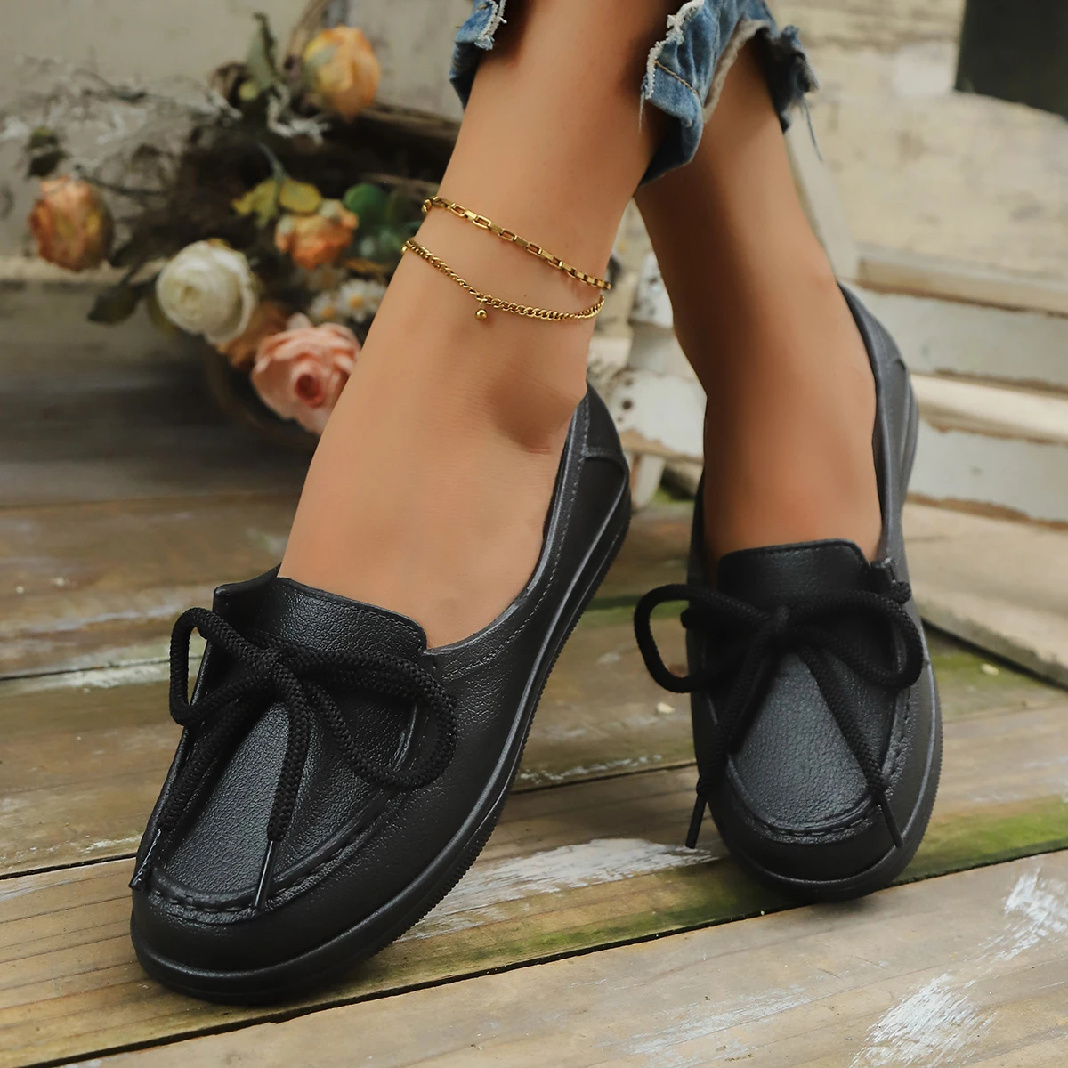 Classic Bowknot Decoration Pu Slip On Pumps Women 2025 Summer Round Toe Low Heel Loafers Shoes Elegant Soft Sole Nurse Shoes