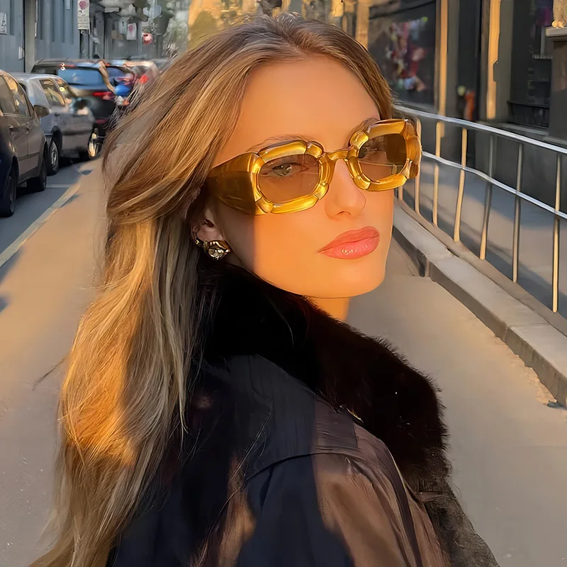 

2024 New UV Resistant Polygonal Frame Punk Sunglasses Fashion Personalized INS Eyeglasses Female Party Glasses