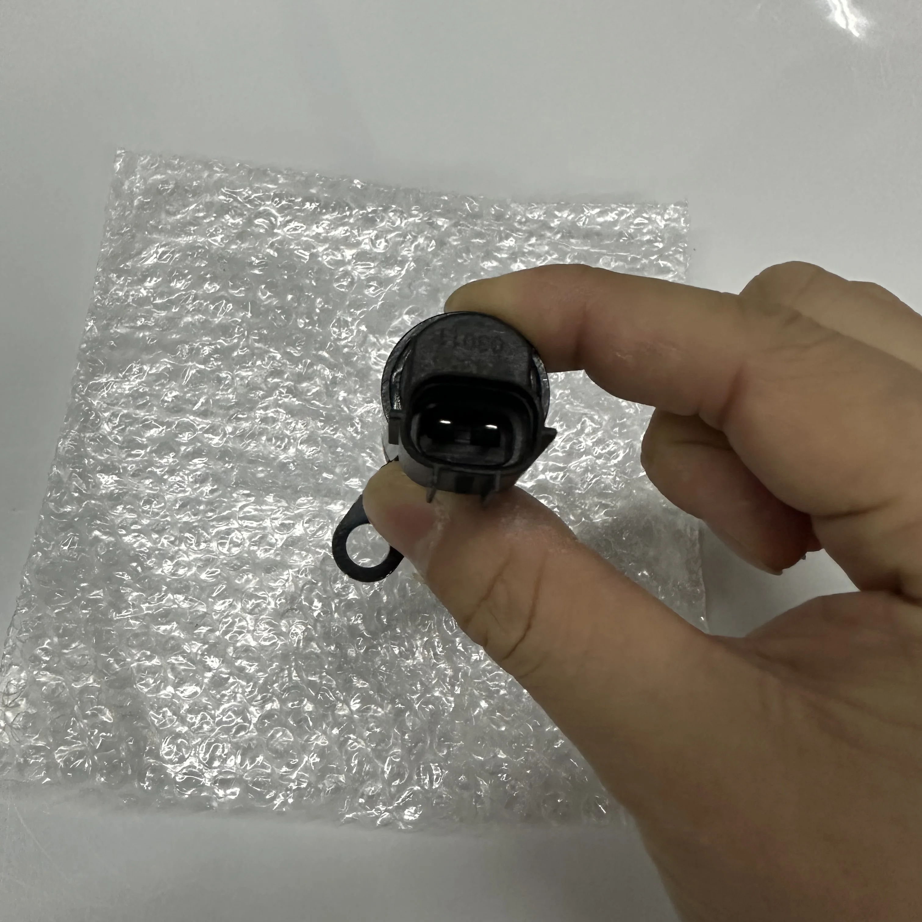 Oil Control Valve Assy Timing Solenoid Valve For Hyundai Santa Tucson 2.0/2.4L 11-18 2435503010 Baificar