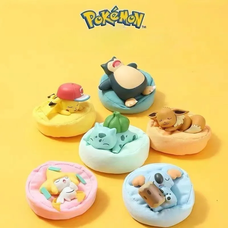 Pikachu Blind Box Series Pokemon Komala Eevee Snorlax Jirachi Bulbasaur Sleep Figure Decorazione Carina