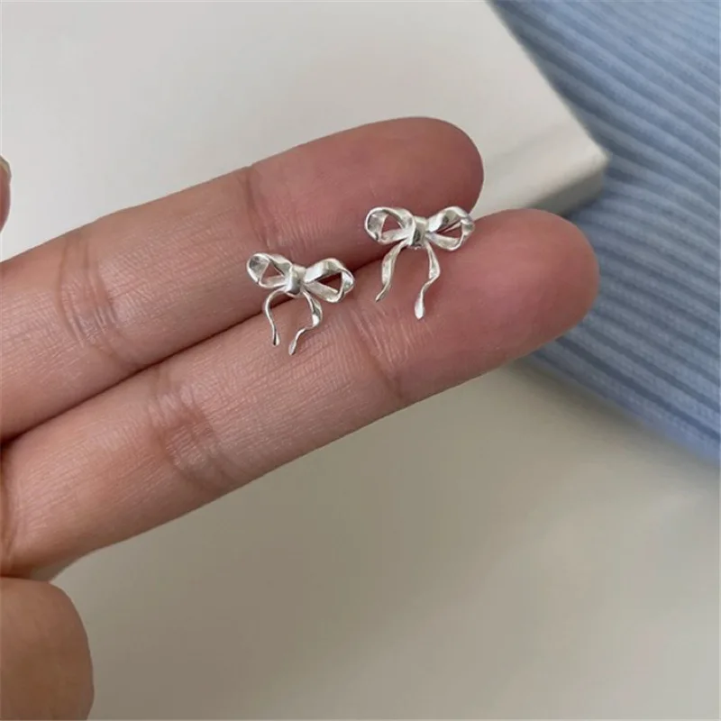 Orecchini A Fiocco In Oro Con Cristallo - Eleganti E Ipoallergenici, Gioielli A Nastro Per Donna - Regalo Perfetto