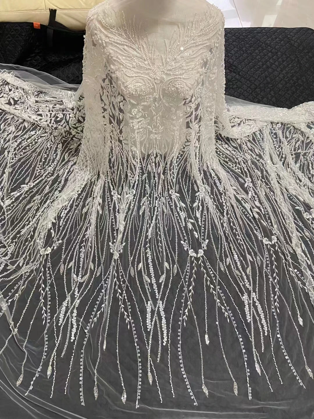 

European and American high-end soft mesh lace fabric, exquisite ivory white bubble bead sequin wedding dress fabric/5yards