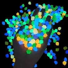 

300pcs 14mm Glow in the Dark Garden Stones for Walkways & Aquarium Fish Tank Outdoor Decor Luminous Stones Blue/Green/White/