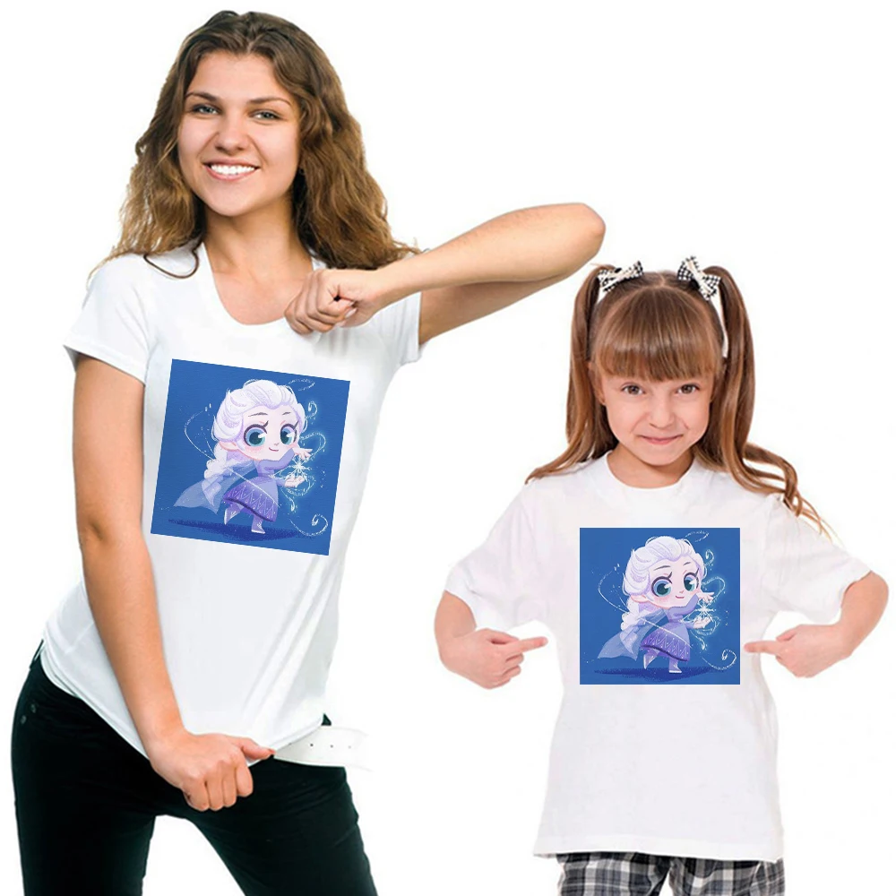 Mom And Daughter Matching Outfits Frozen Princess Elsa Print Mother Kids Clothes Summer White Comfy Short Sleeve Mom Daughter Matching T Shirt Fashion Family Look couple outfits