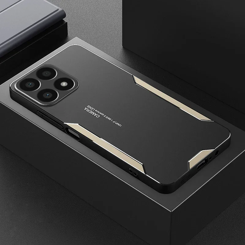 Luxury Aluminum Alloy and TPU Soft Edge Back Cover – Premium Protective Case