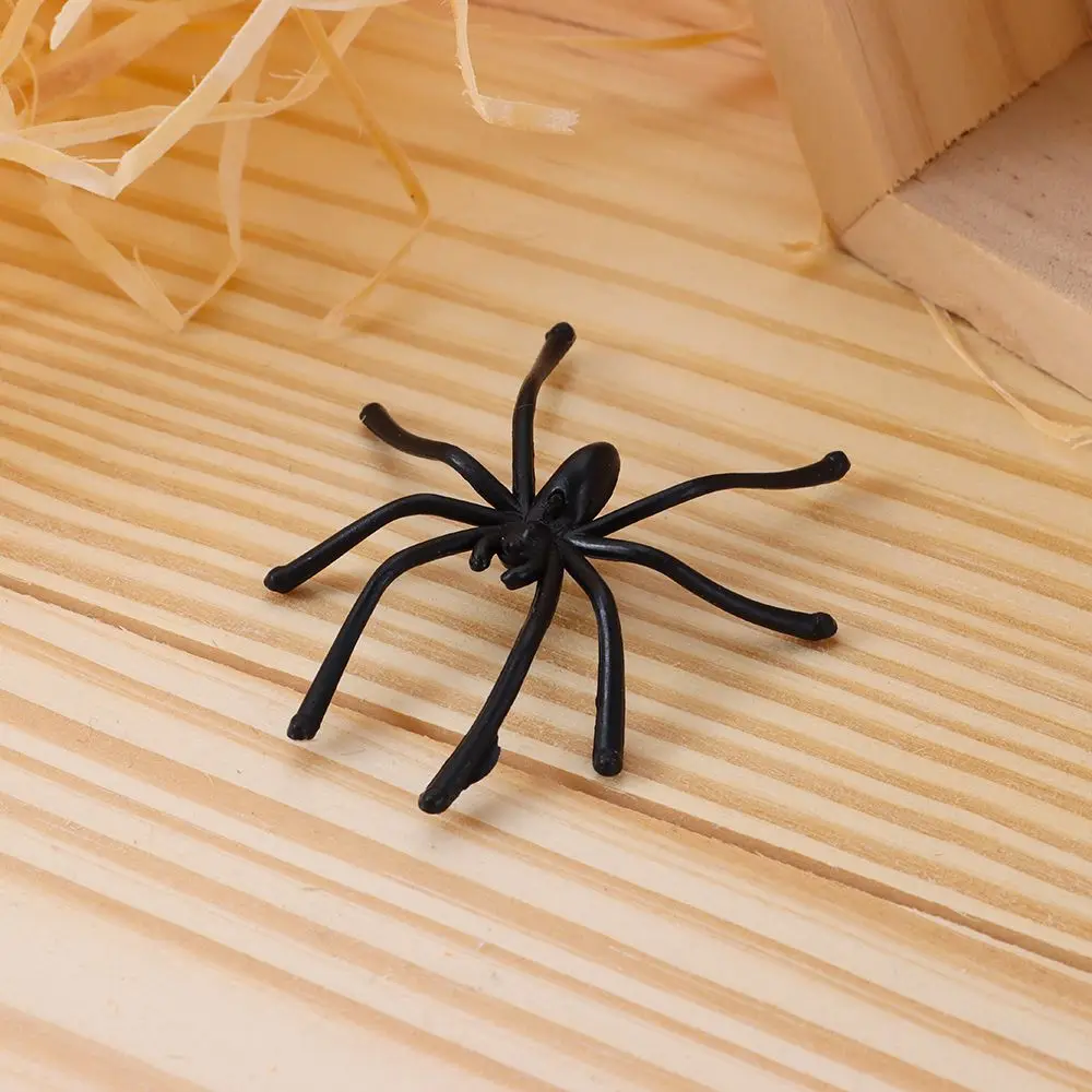 150 Stuks Plastic Spinnen Mini Spinnen Simulatie Spin Kunstmatige Spin Nep Spin Voor Halloween