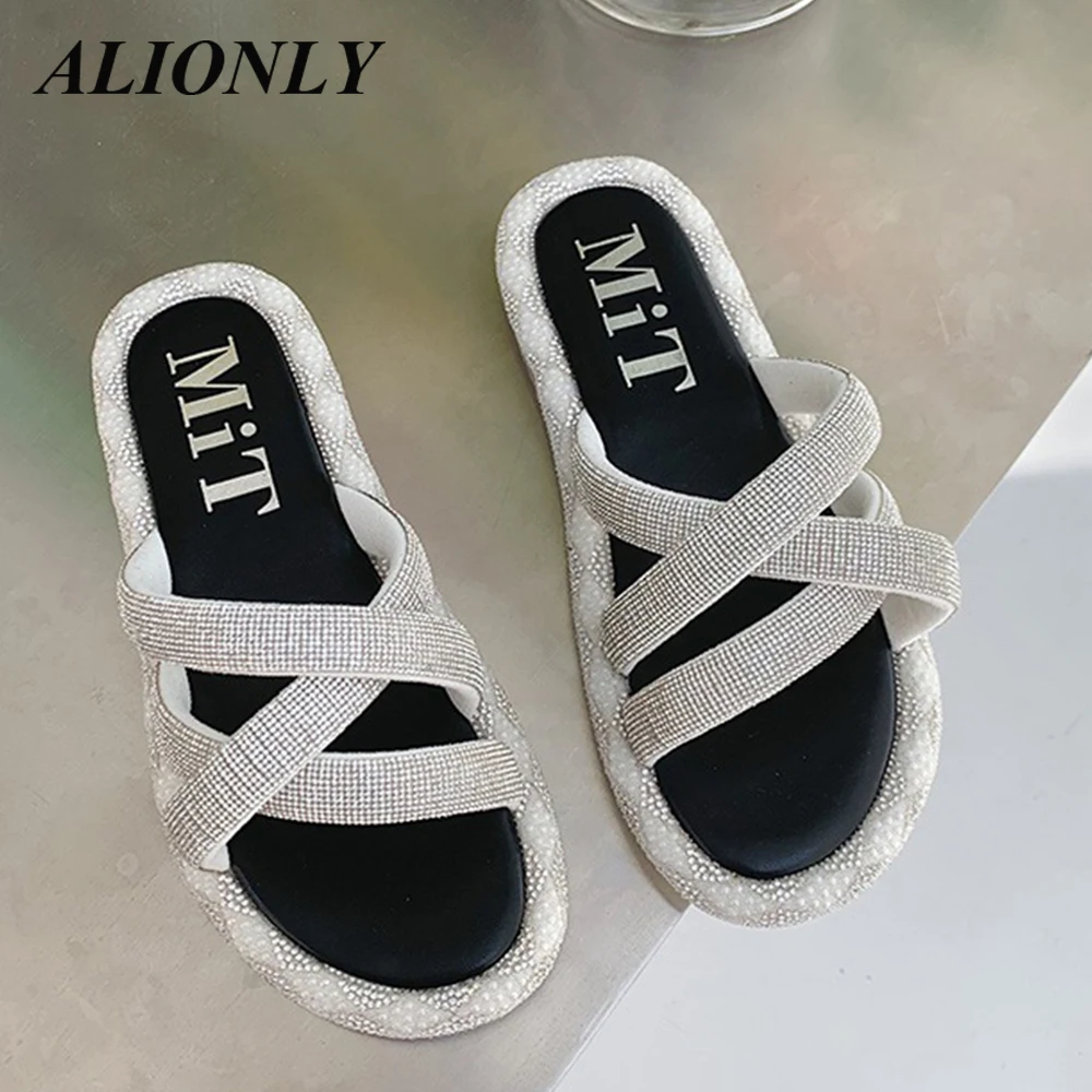 Alionly Ladies Slippers 2023 Summer New Rhinestone Flat Bottom Non-slip Seaside Beach Soft Bottom Fashion Sandals and Slippers