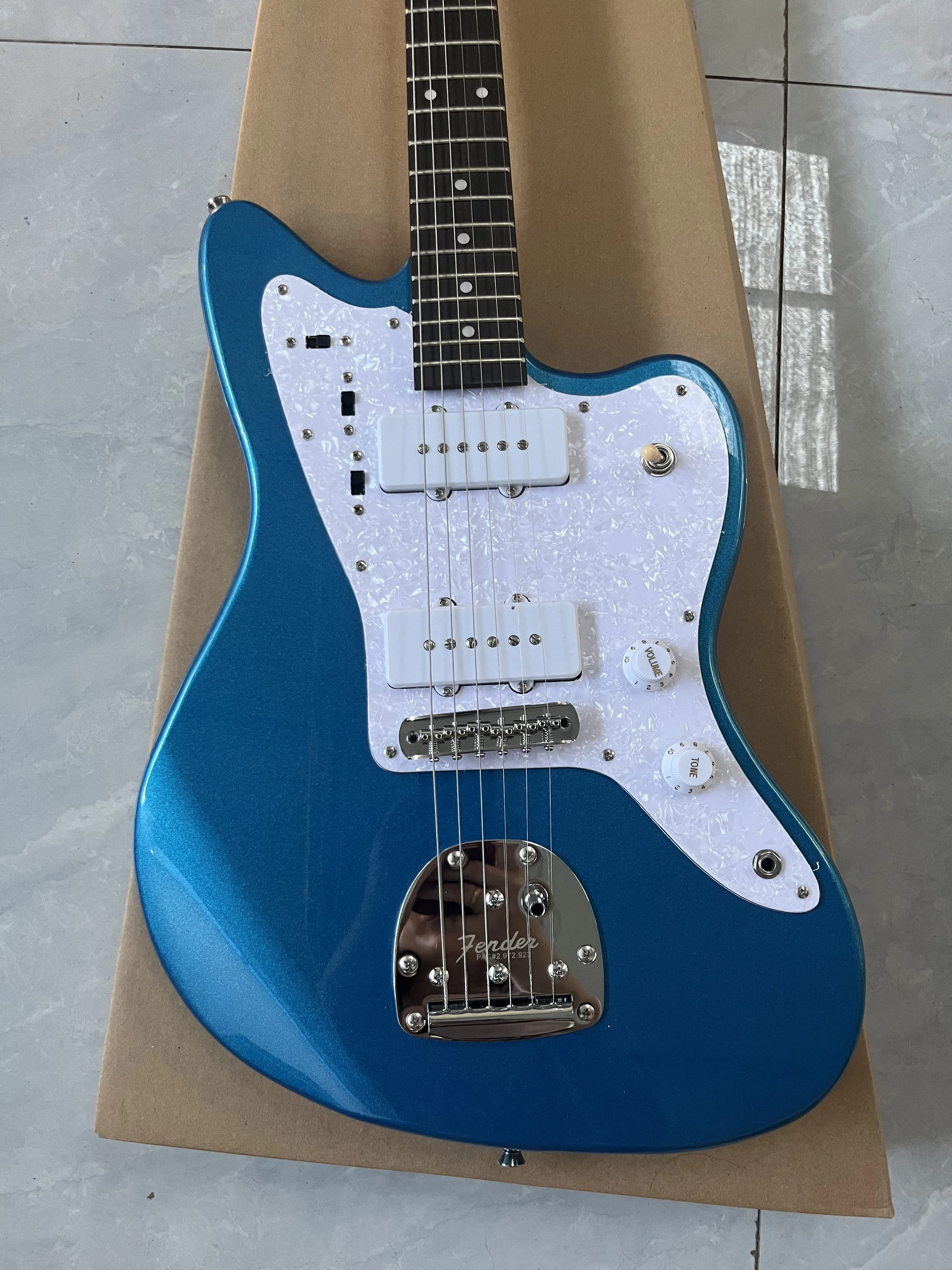 Factory electric guitar metal blue color Girls Band Cry Jazz master