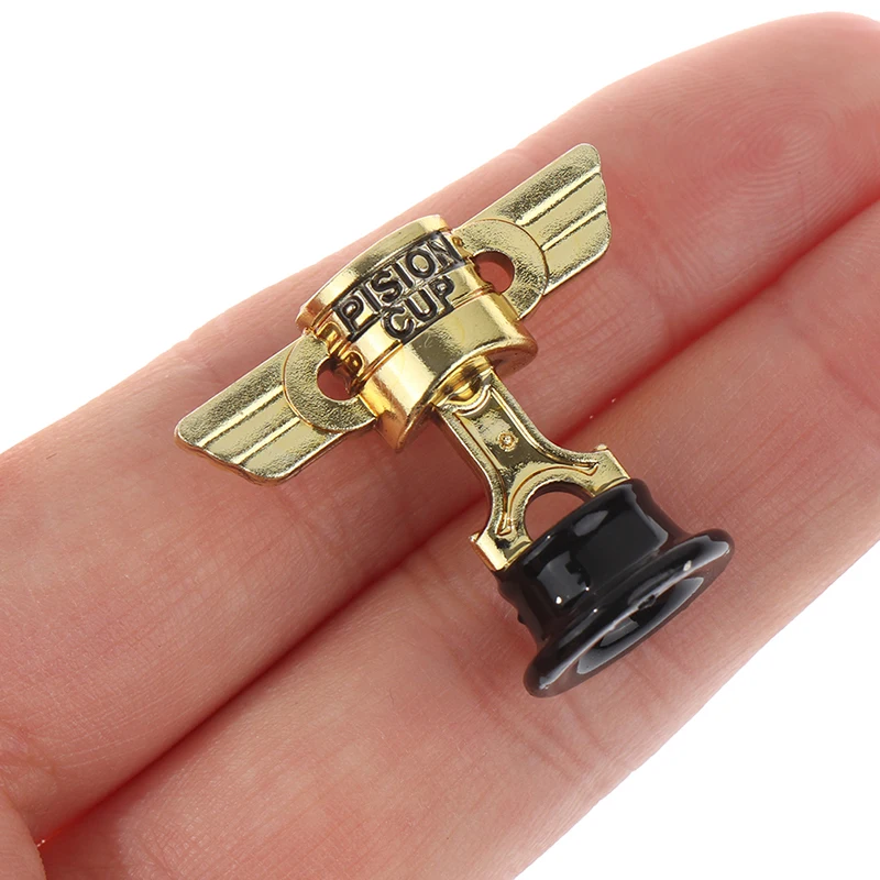 Plastic Trophy Toys PISTON CUP Gold Championship Trophy Toy Model Souvenirs Gift for Children Collect Model Car Toys Accessories