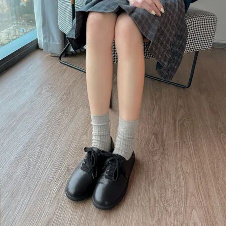 Fashion Women Genuine Leather Sneakers Flats Heels Round Toe Casual Comfort Shoes Woman Cross Frenulum New Flats Sport Shoes