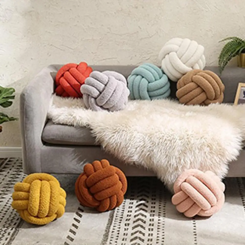 Knotted Ball Plush Pillow Indeformable Eco-friendly Hand-woven Back Throw