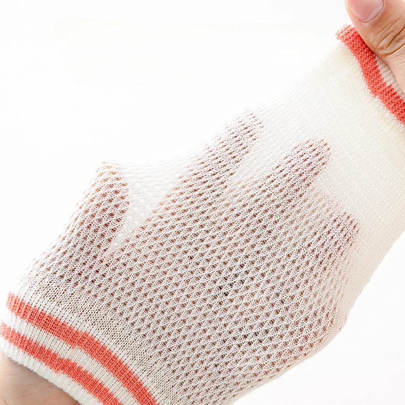 Description Picture 4 of itemCotton Strawberry Leg Warmers Infants Knee Support Baby Knee Pads Children Knee Protector Crawling Elbow Cushion