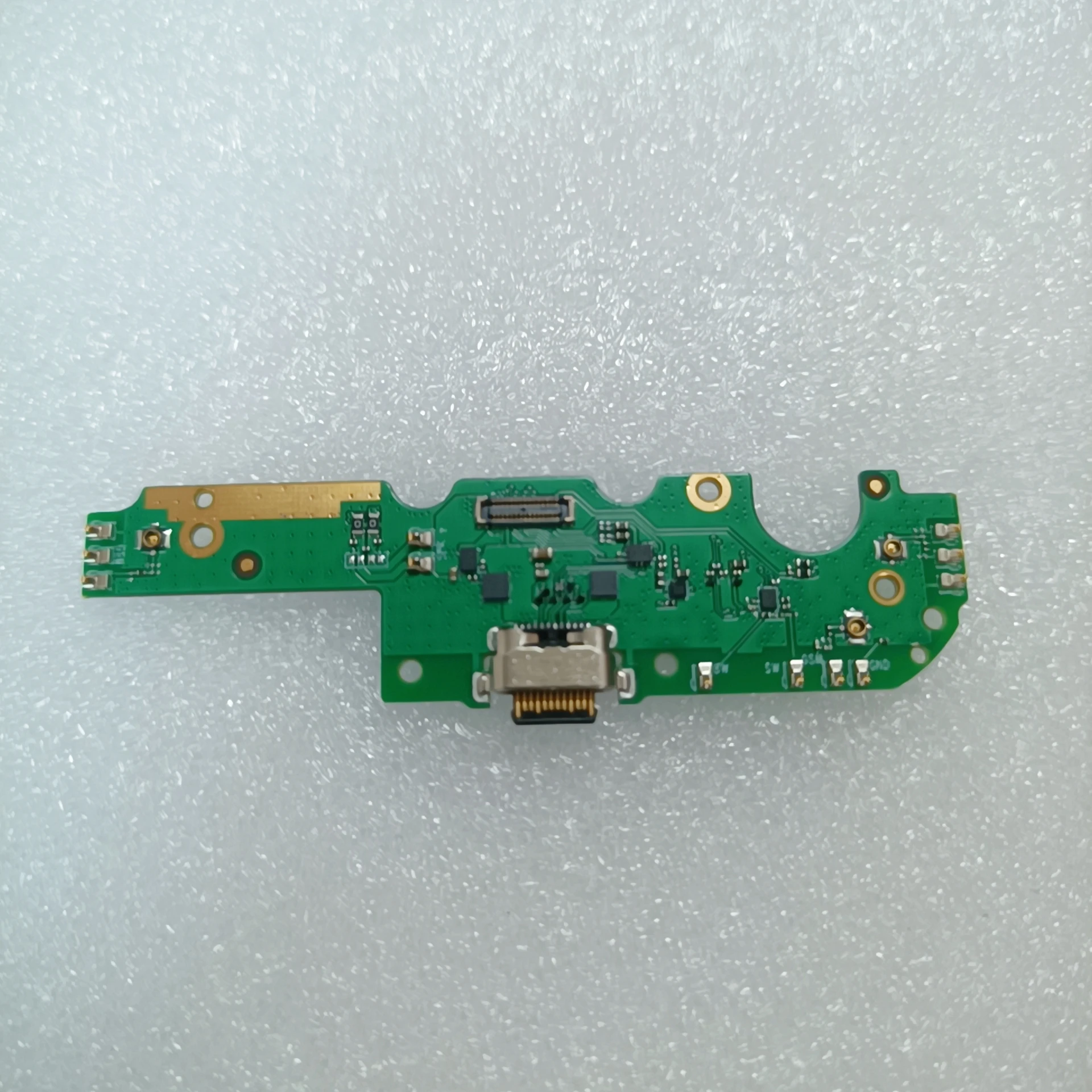 OUKITEL WP35 PRO 오리지널 USB 충전 플러그 USB 슬롯 충전기..