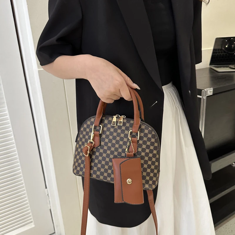 Luxury Shell Bag Fashion Women's Handbag Simple Style Shoulder Bag Plaid Print Crossbody Bag Shell Shape Wallet Card Bag