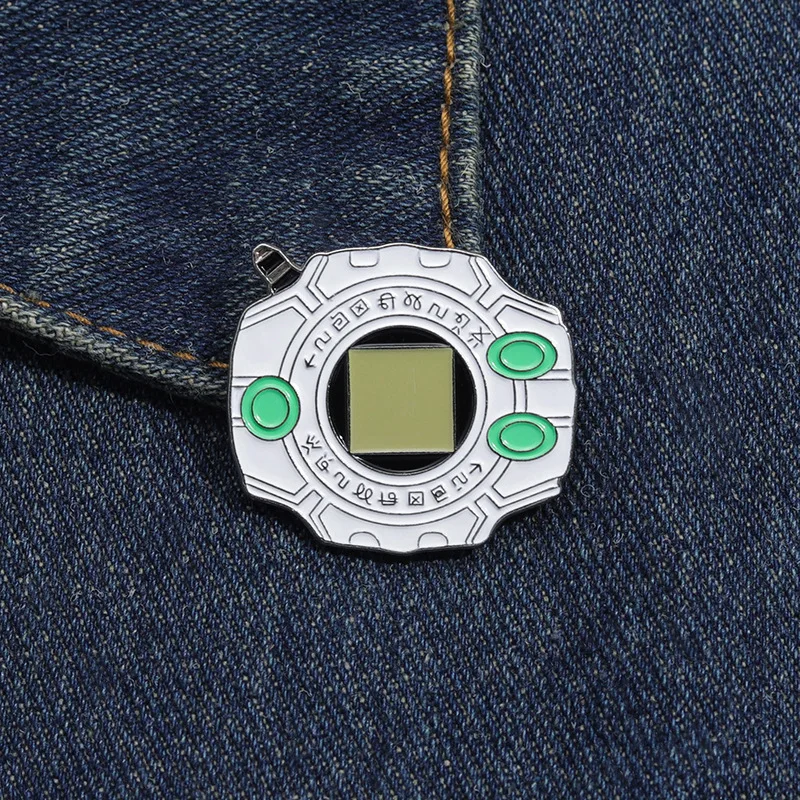 Cartoon Game Brooch Shield Dice Airwave Treasure Chest Sword Dagger Transform Machine Console Adventure Badge Punk Pins Jewelry