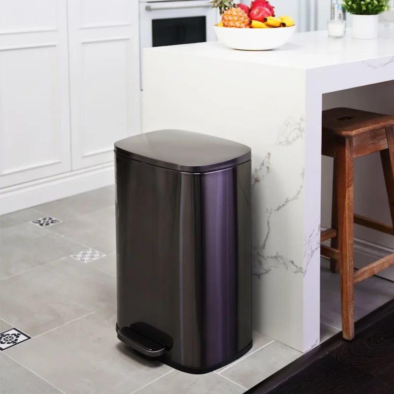 Black trash can with lid | trash can | bathroom trash can | trash can kitchen | kitchen trash can | garbage can