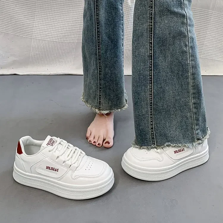 Spring Women's Sporty Thick Bottom Heel Boosting Casual Shoes Breathable PU Material Rubber Outsole Comfortable Sneakers