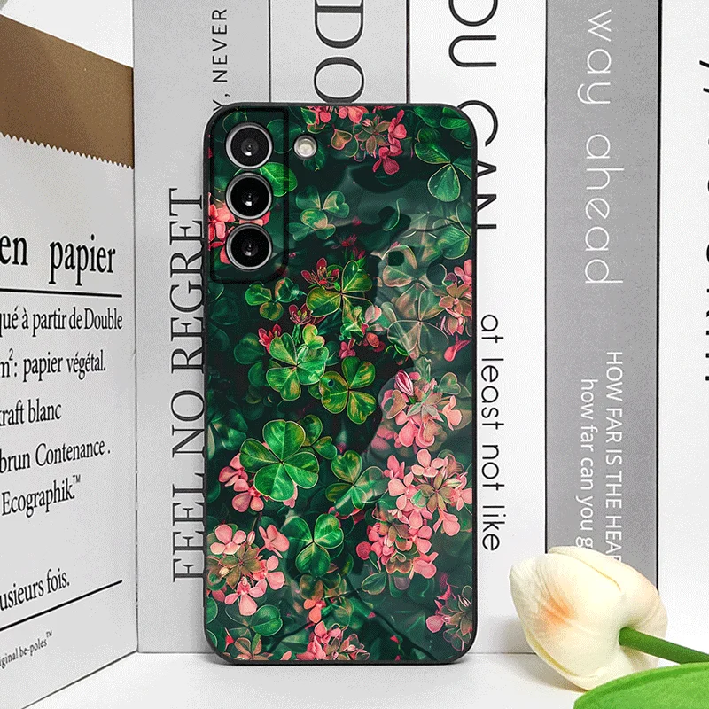 Creative Green Four-Leaf Clover Floral Printed Phone Case - Artistic Soft Cover