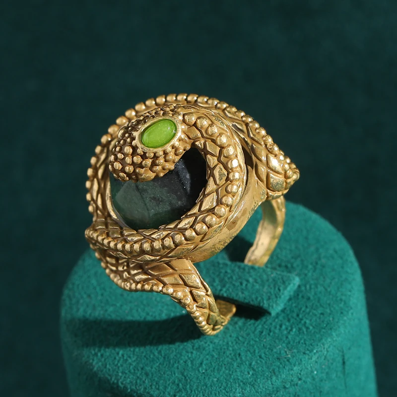 Vintage Snake Ring Jewelry Punk Green Natural Stone Gold Color