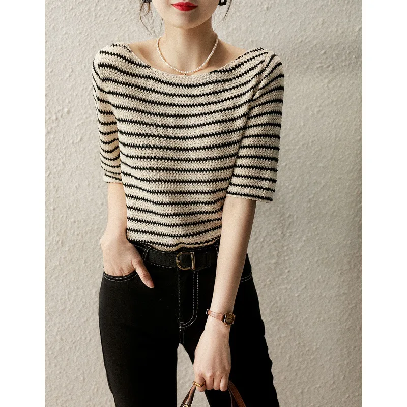 Summer Loose Fitting T-shirt Woven/striped One Neckline Knitted Sweater for Women