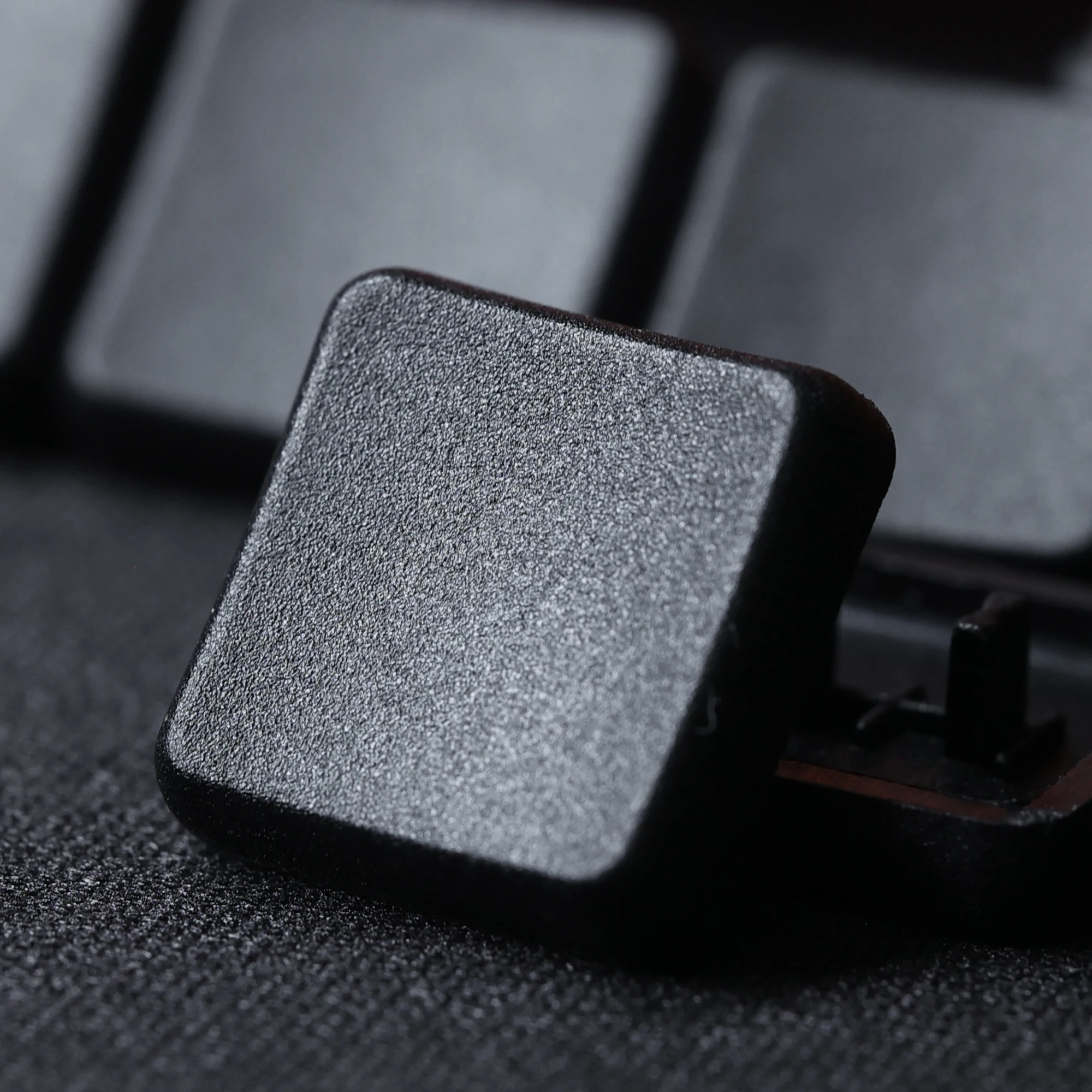 50PCS CHOSFOX 키캡 Kailh 초콜릿 스위치 용 로우 프로파일 PBT 키캡 기계식 키보드 초박형 검정 흰색 투명