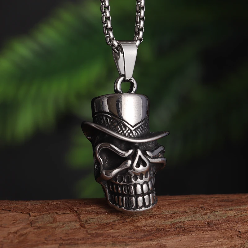 

Stainless Steel Punk Hip-Hop Skull Domineering Pendant Necklace Men Women Fashion Charm Personality Bohemian Accessories Gift