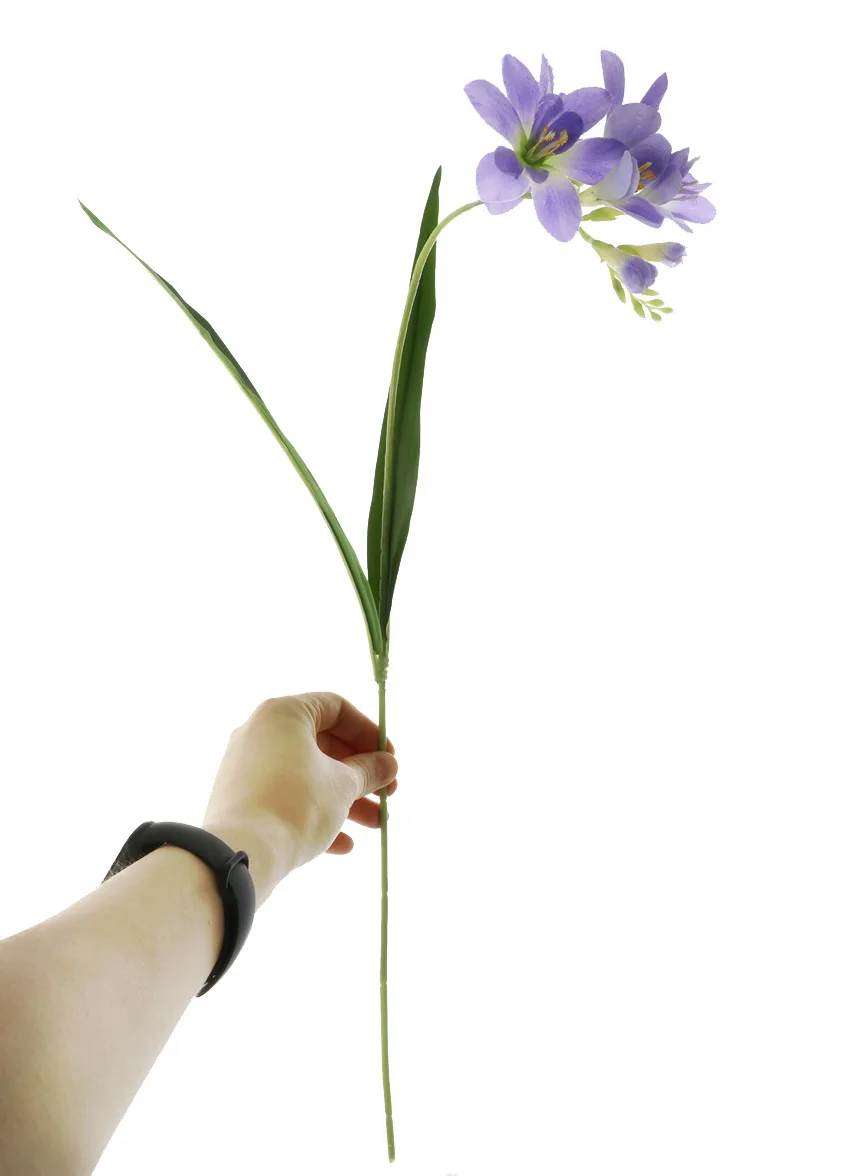 Description Picture 3 of item5Pcs Artificial Flowers Latex Fragrant Snow Orchid Cymbidium for Wedding Decor Real Touch Flowers Home Living Room Party Floral