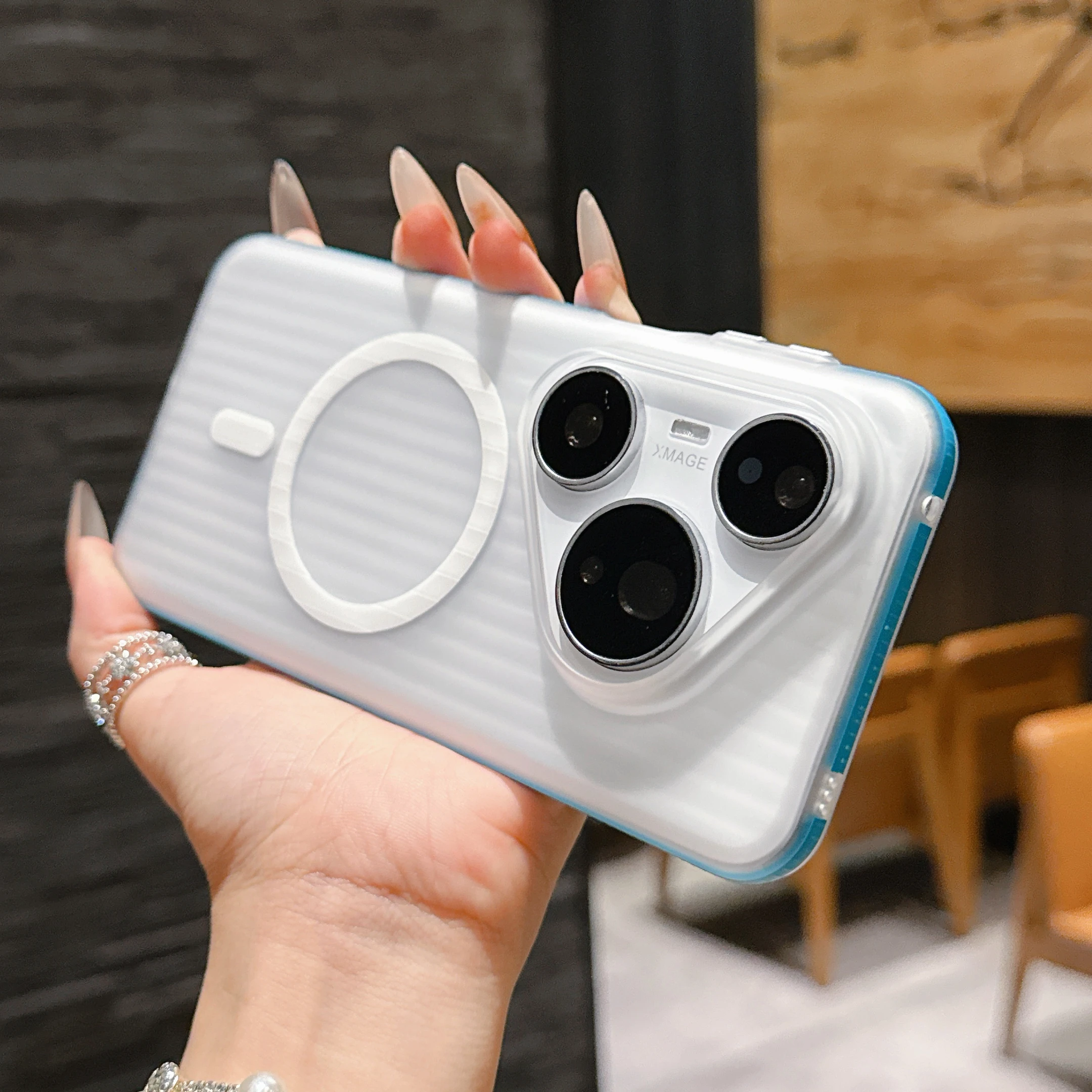 Matte Slim Corrugated Pattern Magnetic Armor Case with Magsafe