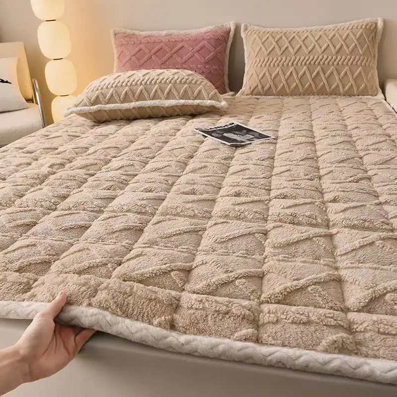 Dormitory Soft Mat Single Non-slip Thickened Home Mattress j1122