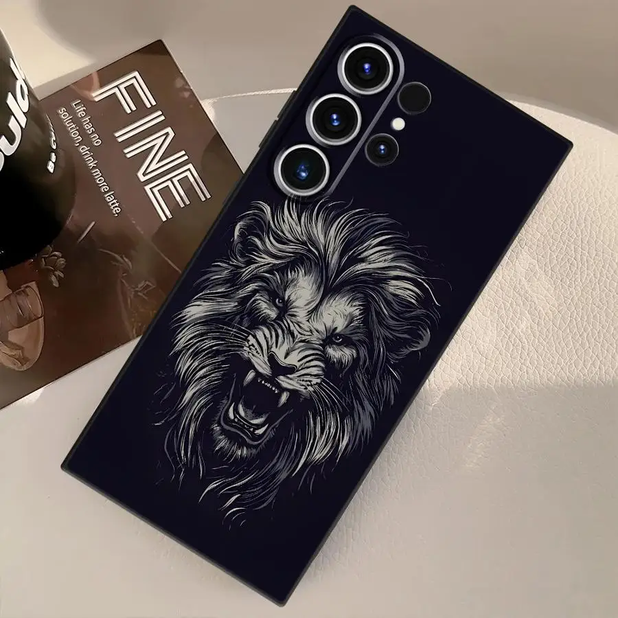 Cool Wolf Lion Design Phone Case - Bold & Stylish Protection Cover
