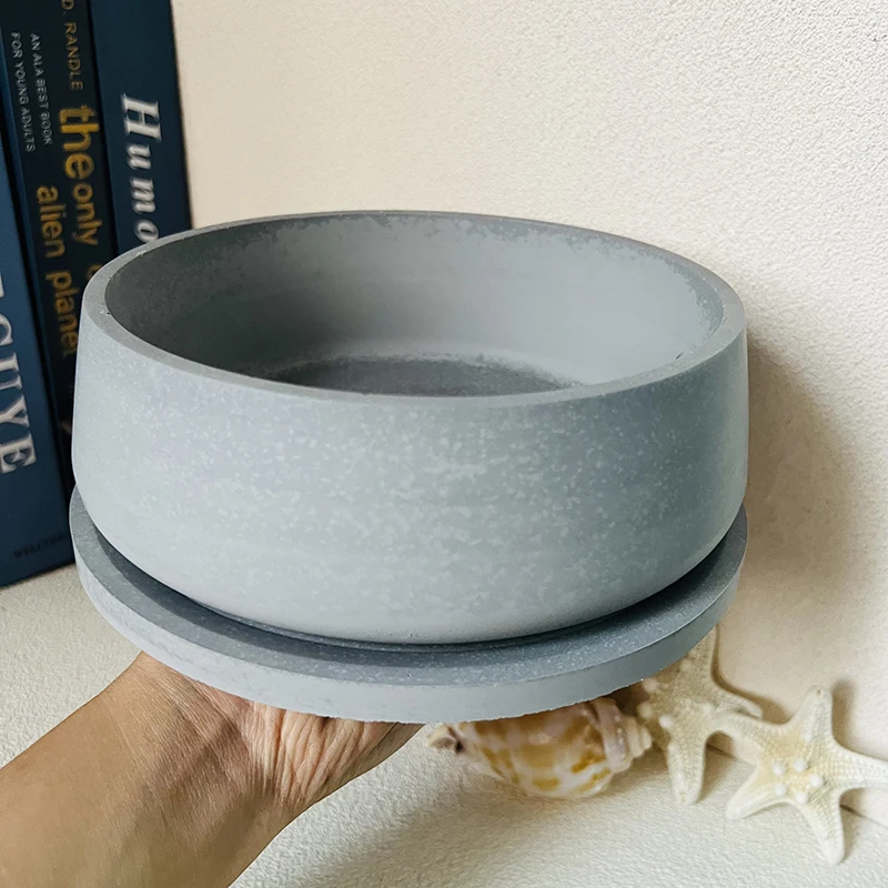 Round Cement Candle Mold 6