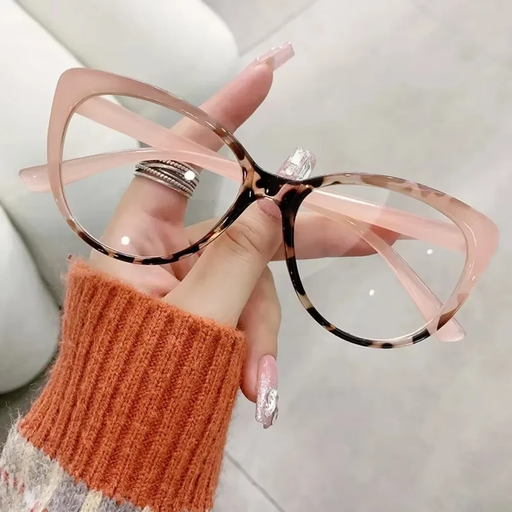 Photochromic Eyeglasses for Women, Anti Blue Light Computer Glasses, Fashion Oval Frame, Plain Spectacles for Ladies