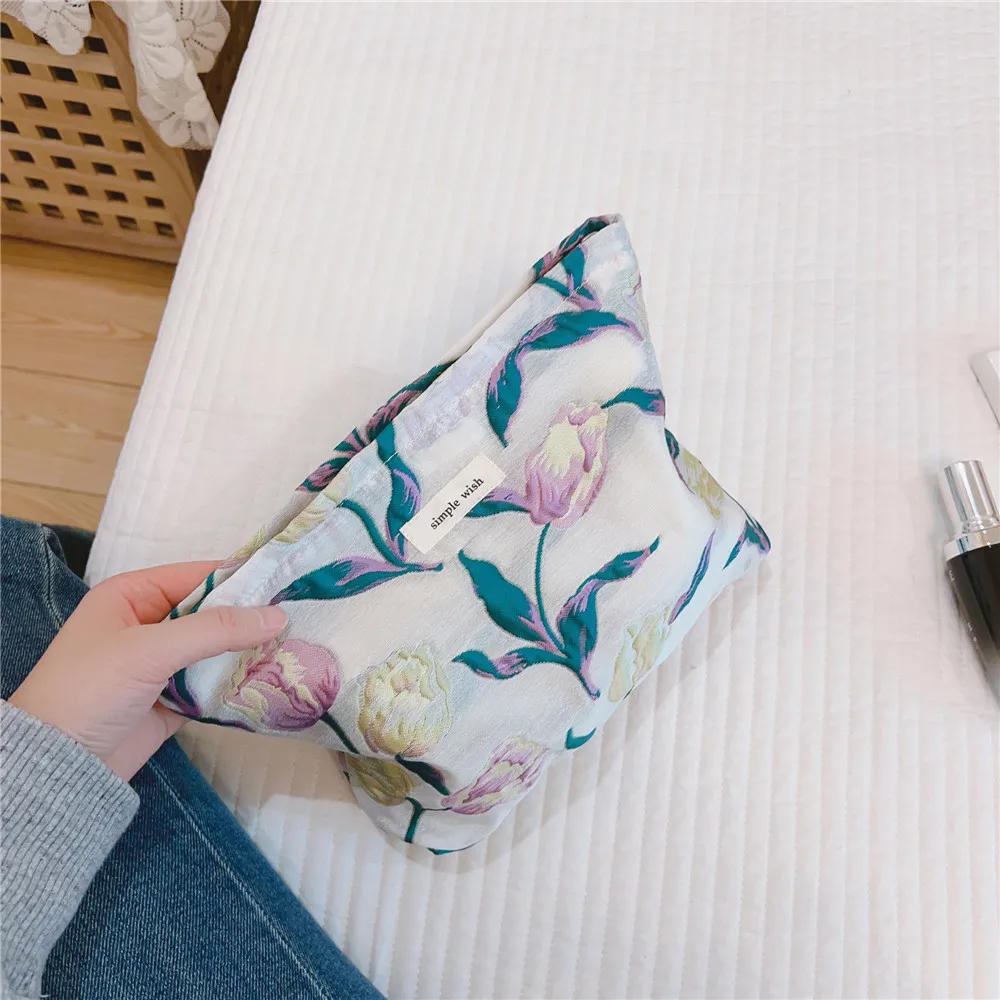 

Vintage Yarn-dyed Tulip Jacquard Clutch Bag Women's Makeup Bag Travel Toiletry Storage Bag Necesserie Make Up Organizer Bag