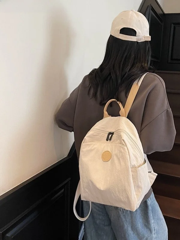 대용량 여성 야외 여행 배낭 경량 하이킹 가방 통근 배낭 여성용 휴대용 등산 가방