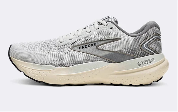 حذاء رياضي كاجوال للرجال من Brooks Glycerin 21 مضا...