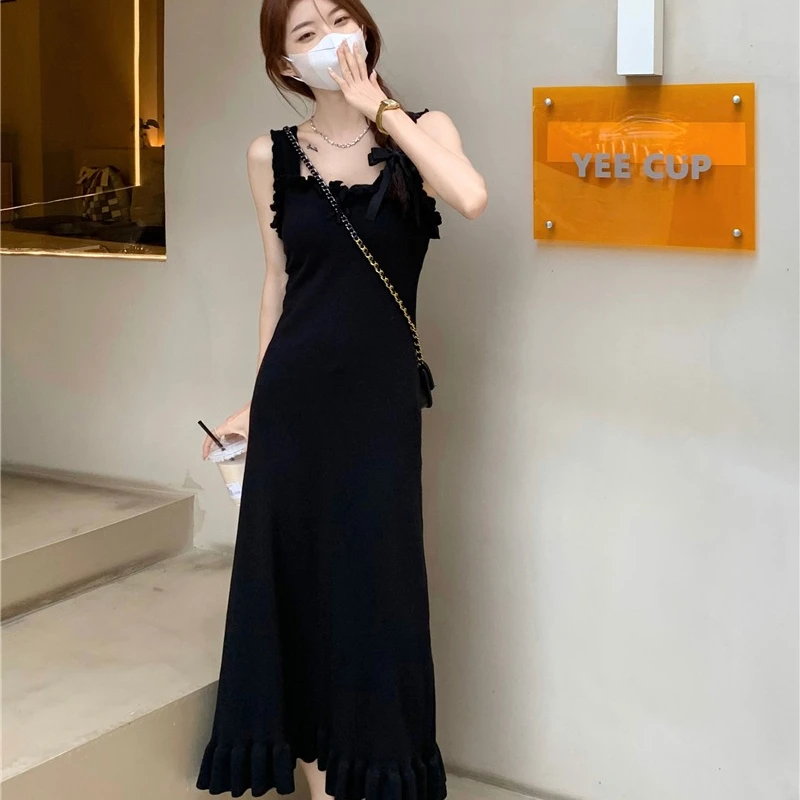 

Knitted Halter Dresses Women Spring 2024 New Korean Style Square Collar Solid Color High Waist Ruffled Slim Thin Dress Female