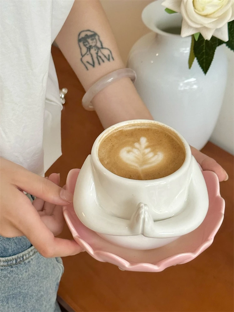 

Mug Ceramic High-Grade Cute Creative Personality Buddha Worship Style Lotus Holder Peach Hip Coffee Set Study Desktop Ornaments